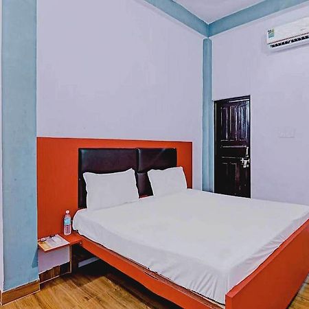 Hotel O Rr Palace ลัคเนา ภายนอก รูปภาพ